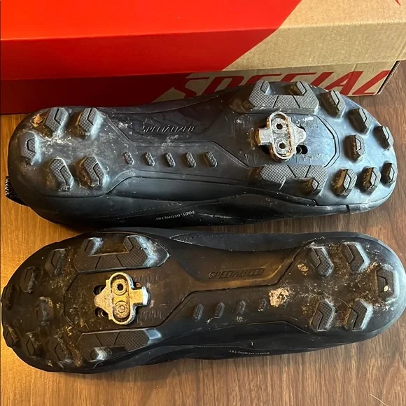 Specialized Black Men's Cycling Shoes - Picture 3 of 4